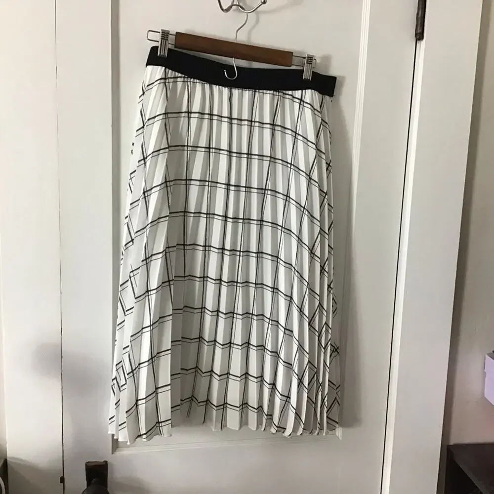 C by One Window Pane Black & White Plaid Pleated Skirt